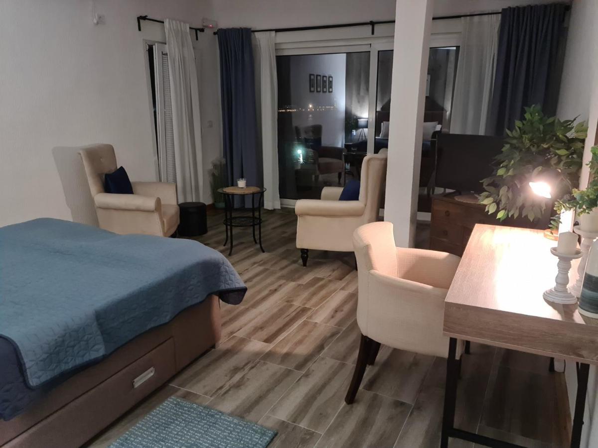 Apartments Zec Čanj Εξωτερικό φωτογραφία